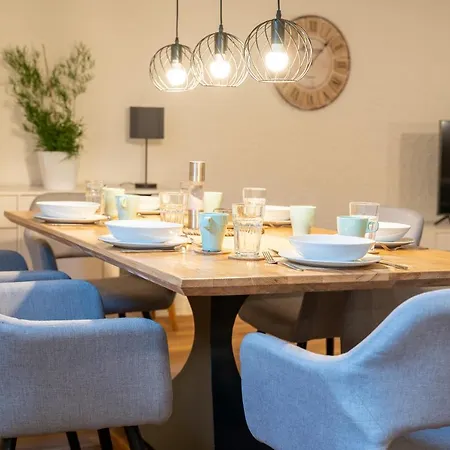 Lejlighed Dreamcation - Ehemalige Pfarrer- & Souterrain Wohnung, 3d-tour, Terrasse, Garten, Bbq *