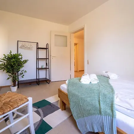 Dreamcation - Ehemalige Pfarrer- & Souterrain Wohnung, 3d-tour, Terrasse, Garten, Bbq