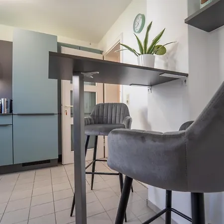Dreamcation - Ehemalige Pfarrer- & Souterrain Wohnung, 3d-tour, Terrasse, Garten, Bbq Lejlighed *