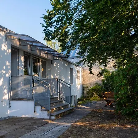 Lejlighed Dreamcation - Ehemalige Pfarrer- & Souterrain Wohnung, 3d-tour, Terrasse, Garten, Bbq Kelheim