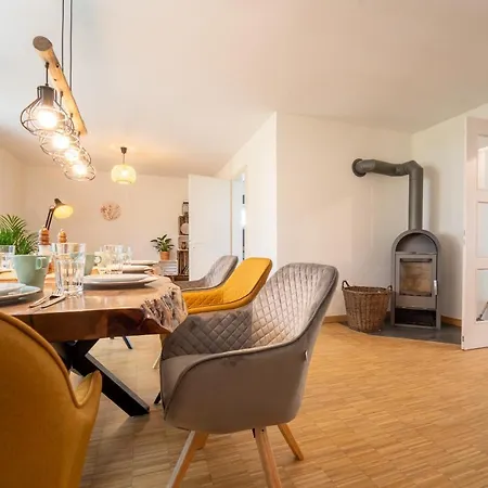 Apartment Dreamcation - Ehemalige Pfarrer- & Souterrain Wohnung, 3d-tour, Terrasse, Garten, Bbq *